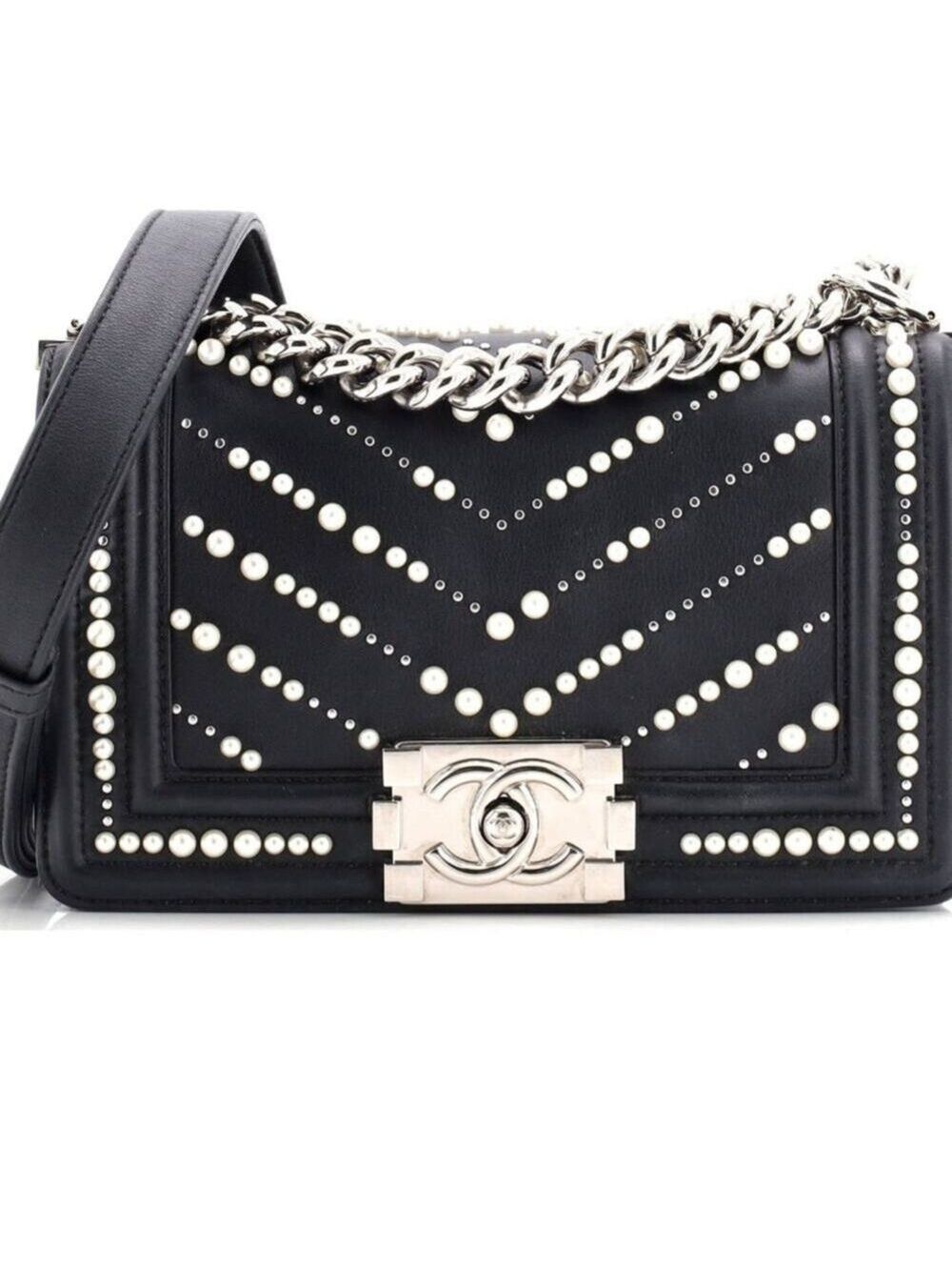 CHANEL Boy Bag Black Chevron with Pearls - Picture 2 of 10